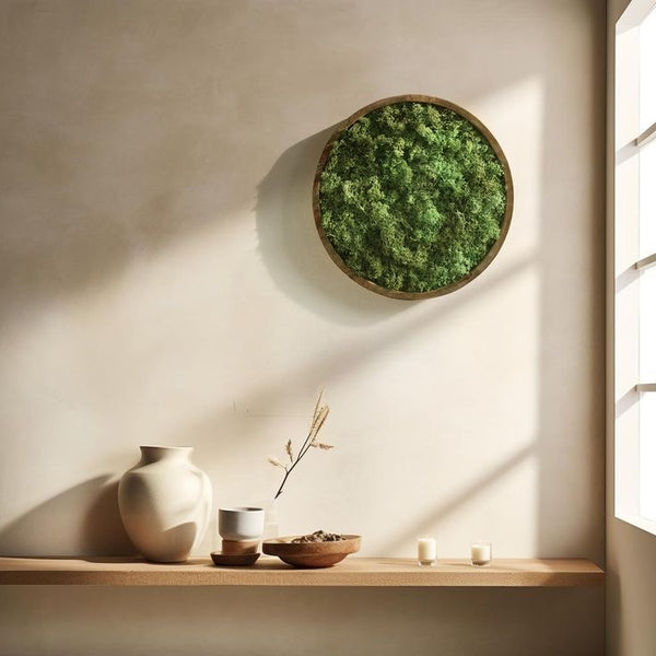 Circular moss frame